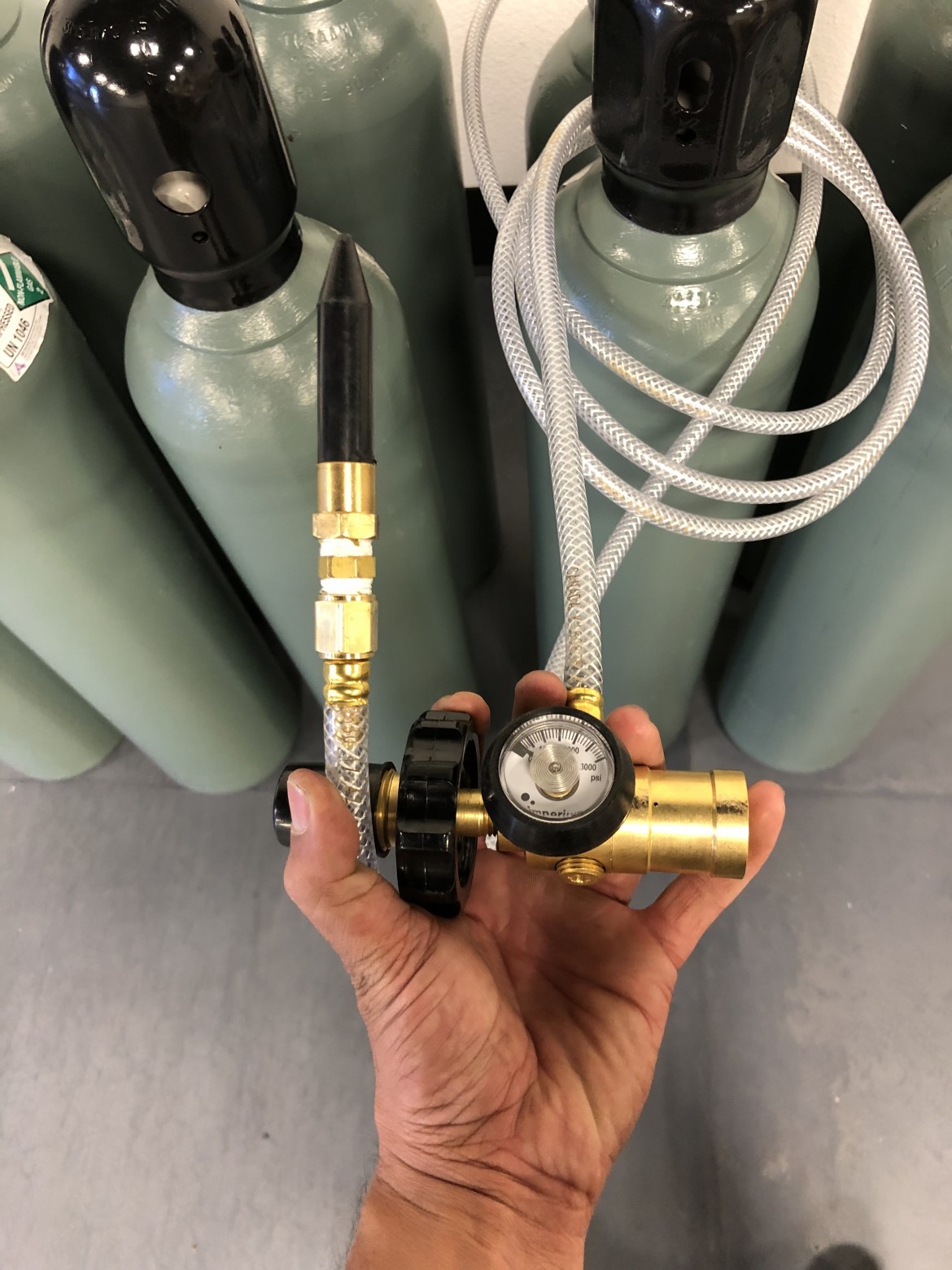 Helium Tank 20 foot hose with Guage Billykfishing Catch More Fish